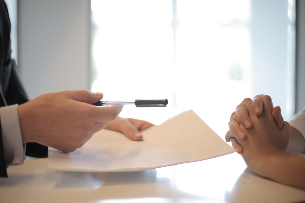 Notary Loan Signing Agents vs. Notary Publics: Understanding the Key Differences